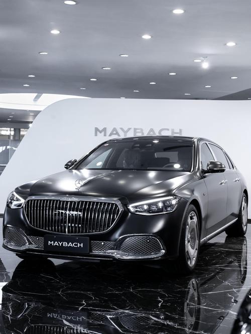 深圳112岚图汽车的售后服务让用户无忧出行，迈巴赫未来的豪华车趋势